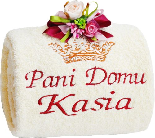  Thick, soft towel as a gift for Women's Day with YOUR embroidered name