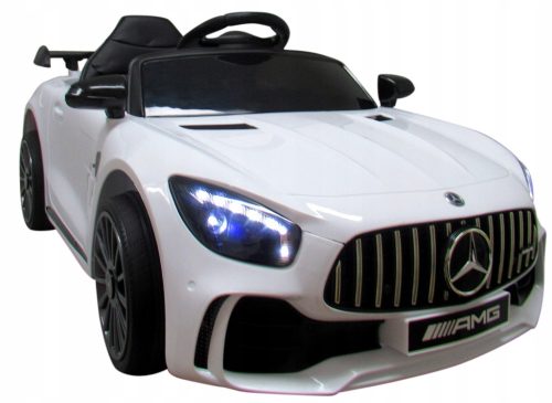  Mercedes White Car