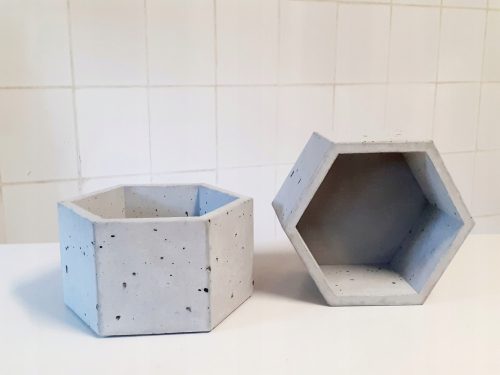  Cover 13 x 12 cm gray concrete