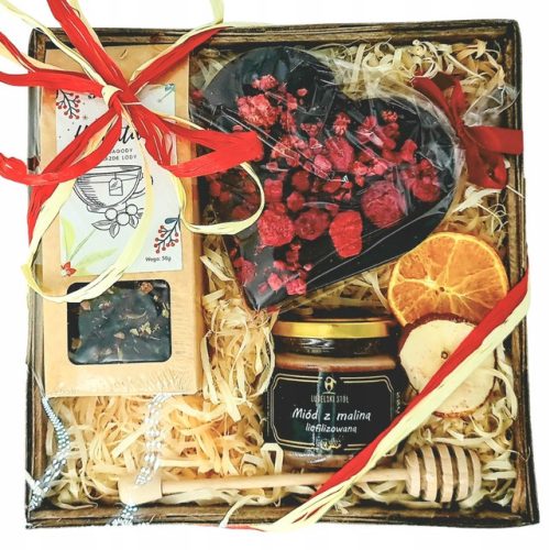  GIFT BASKET FOR VALENTINE'S DAY WOMEN'S DAY honey