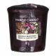  Traditional paraffin candle Moonlit Blossoms Yankee Candle 1 pc.