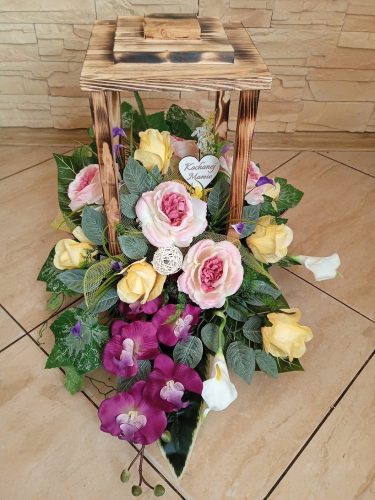 Lantern Lantern Flowers Grave Composition Bouquet