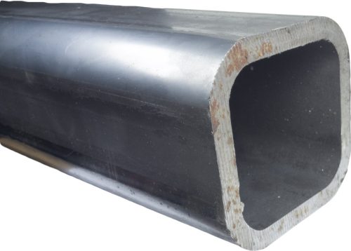 Steel profile 9 cm x 9 cm, length 200 cm, thickness 4 mm