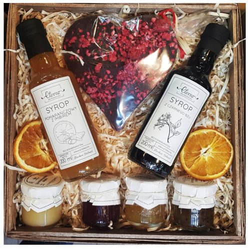  GIFT BASKET GIFT SYRUPS TEA CHOCOLATE HEART