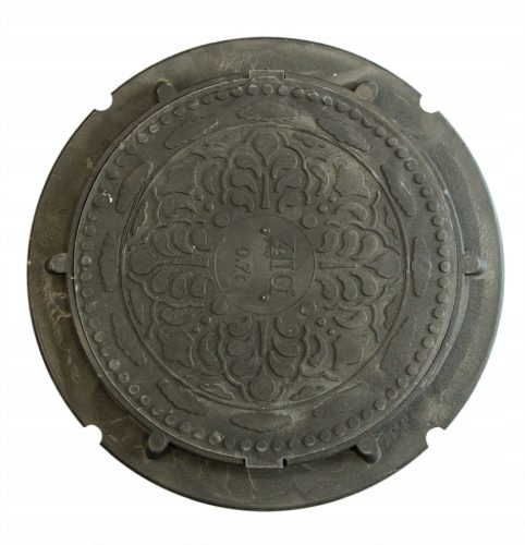  Round cover for septic tanks for the garden - black polymer