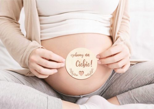  Nameplate PENDANT WITH NAME. The child's name is engraved