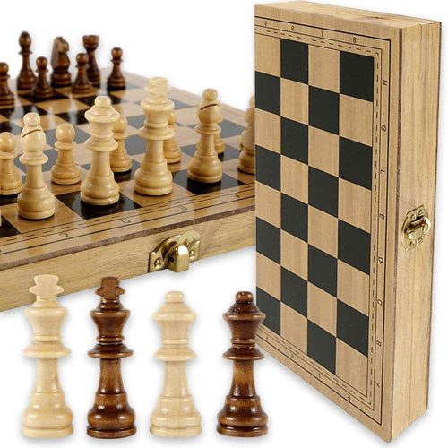  WOODEN CHESS TOYS