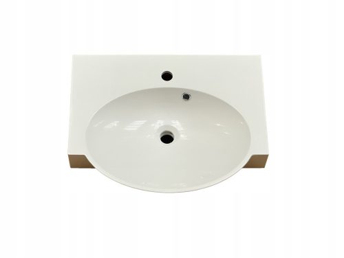 Asymmetrical countertop washbasin from IdealStones