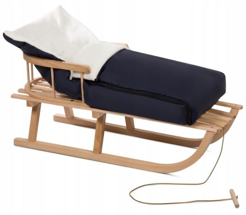  Traditional wooden sled IG Wooden sled + sleeping bag