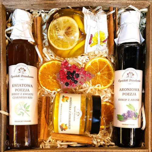  GIFT BASKET SYRUPS CONFI CYT CHOCOLATE CHRISTMAS TREE