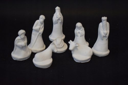  Nativity figures - 8 pieces