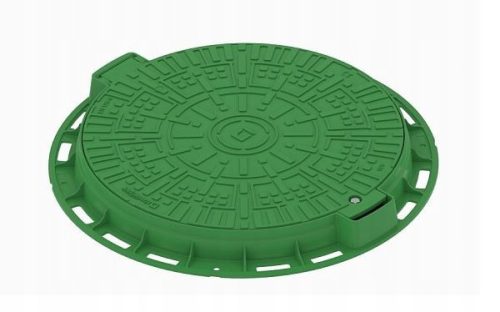  The lid is covered with a GREEN lawn pipe with a diameter of 600 mm