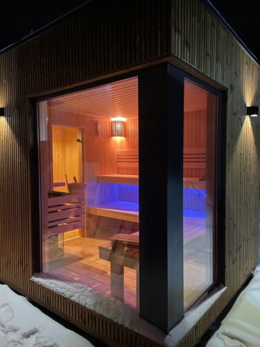 Garden saunas Modern Finnish garden dry sauna made of wood