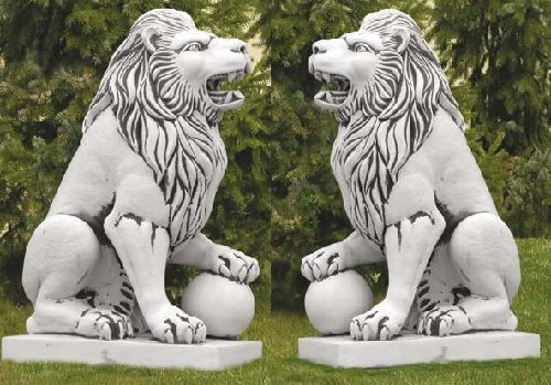  Set of 2 concrete lion figures with coat of arms