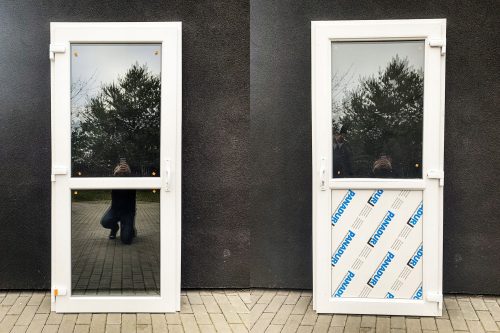 Doors left, right outside Porta PVC 100 cm