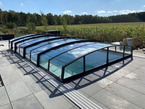 Baslux rectangular pool 700 x 322 cm