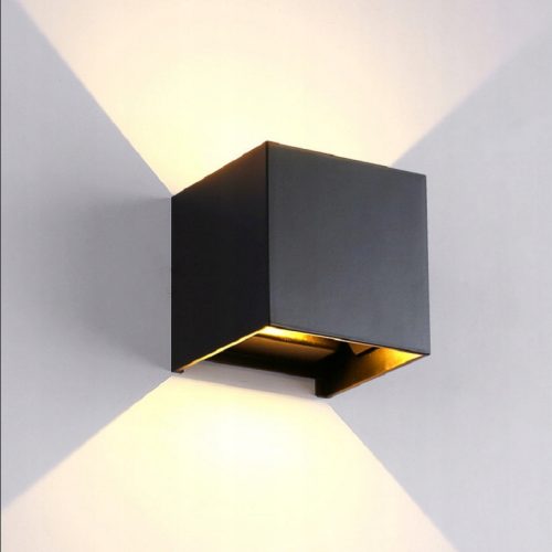  Black garden wall light with integrated 7W LED source