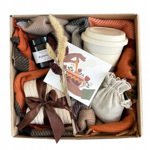  GIFT SET GIFT GIFT CANDLE TEA SOCKS MUG SCARF