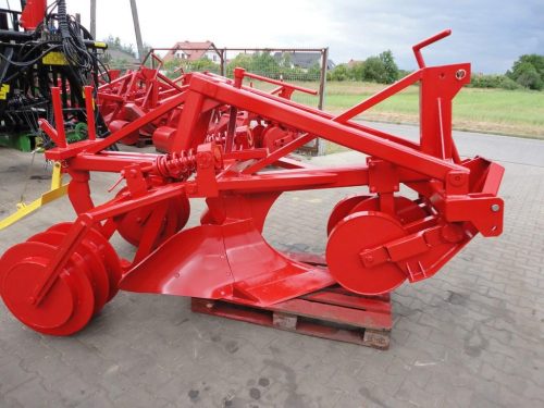 PLZ forestry plow with subsoiler