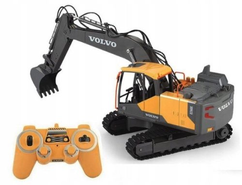  Remote-controlled DoubleE E568-003 excavator with 3-in-1 accessories