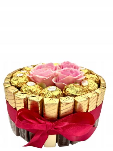  MERCI Cake Mother's Day Gift Set of Ferrero Rocher Sweets + Roses