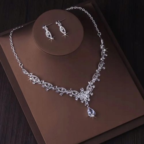  Set Z059 silver zircons and large crystal, necklace, earrings