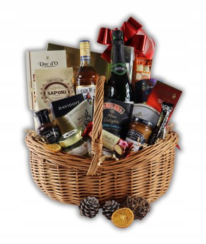  Christmas Basket Merry Christmas Gift Baskets Christmas Gifts