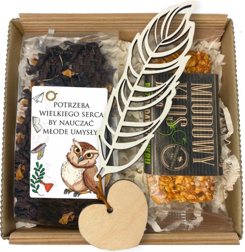  TEACHER'S DAY GIFT SET BOOKMARK TEA BOX