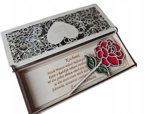  Wedding keepsake, thank you, name day, Rose box, engraving