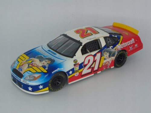  TEAM CALIBER 2004 RICKY RUDD #21 FORD TAURUS WONDER WOMAN NASCAR 1:24