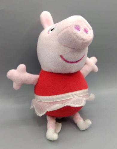  Peppa Pig, SPEAKS in a fairy tale voice, very pretty