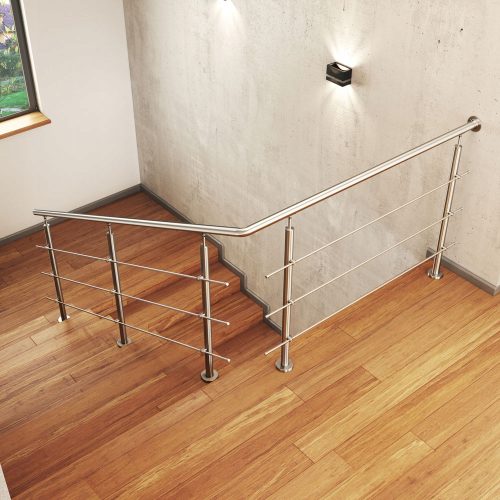 L-shaped balustrade for self-assembly CE