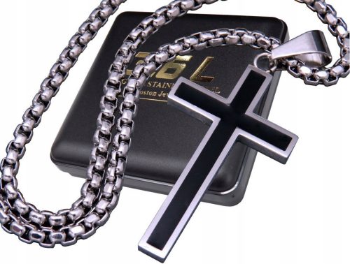  SILVER CHAIN WITH CROSS